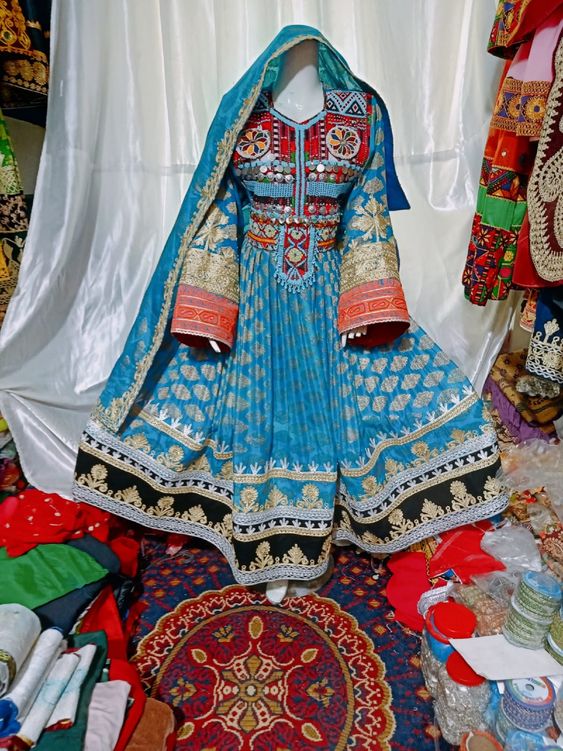 Traditional Afghan Style Mexis